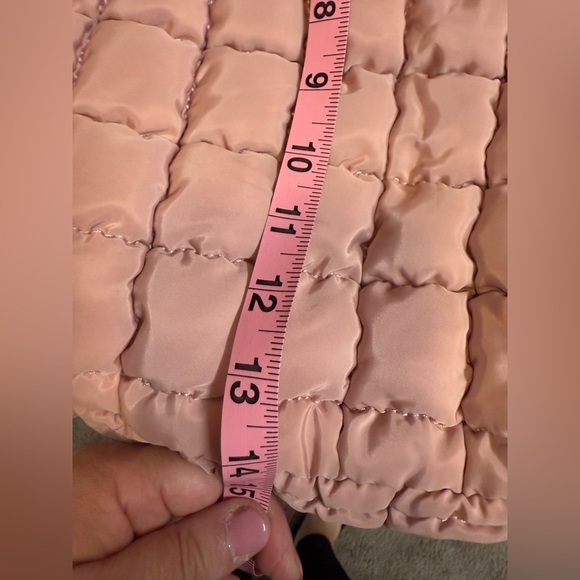 Pink Puffer Purse - Picture 7 of 8